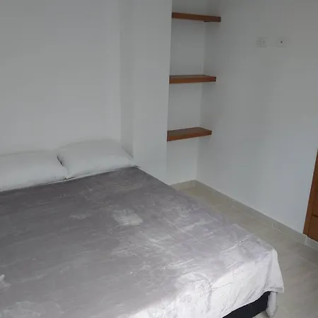 Hermoso Y Amplio Apartamento Con Garaje En San Gil Exterior foto